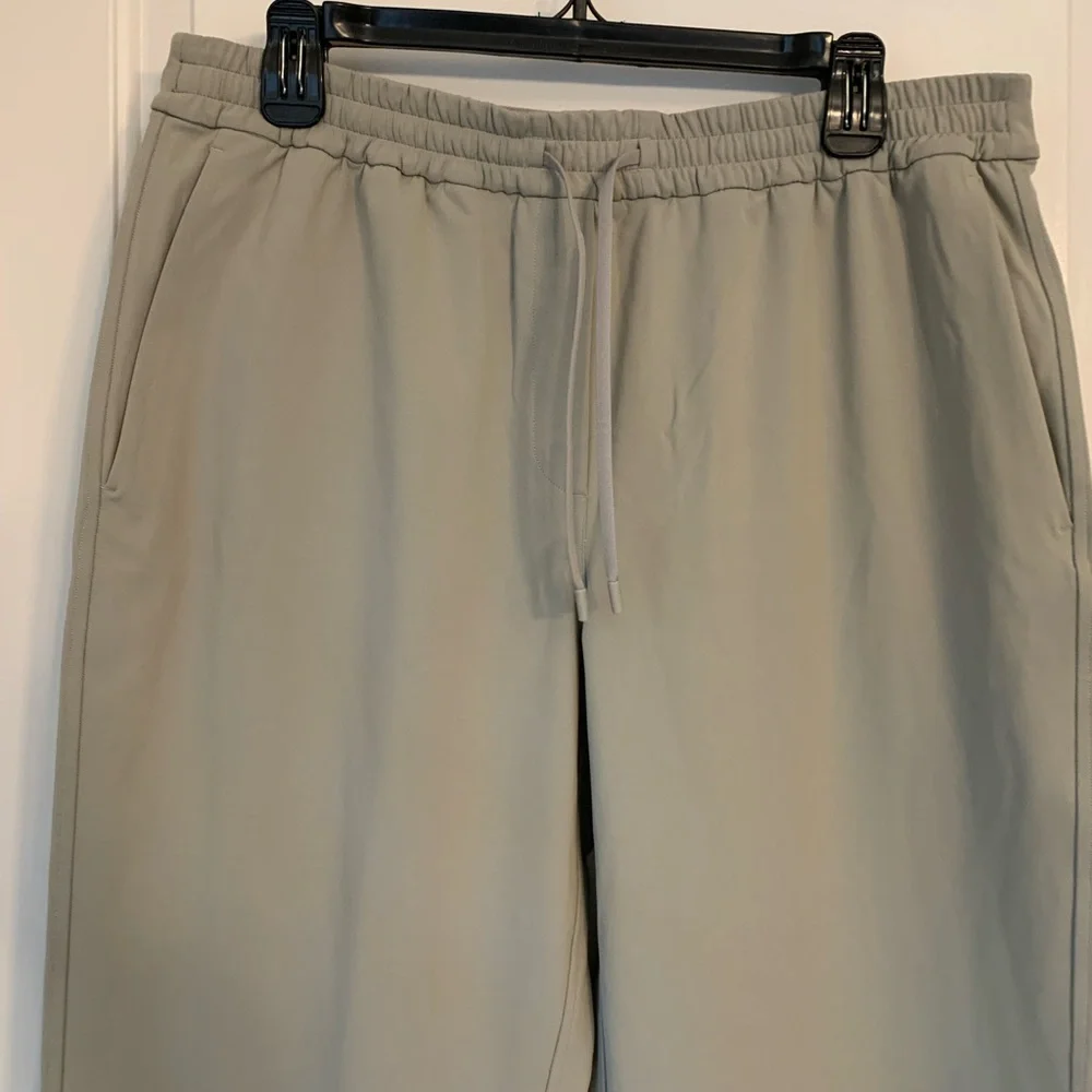 lululemon athletica size large